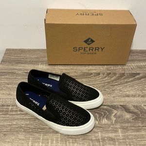 Sperry Top-Sider Women's Seaside Fashion Sneaker size 5